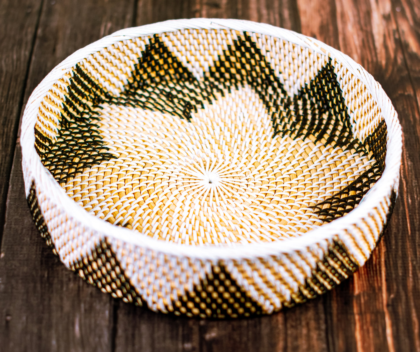 Round rattan tray bi-color